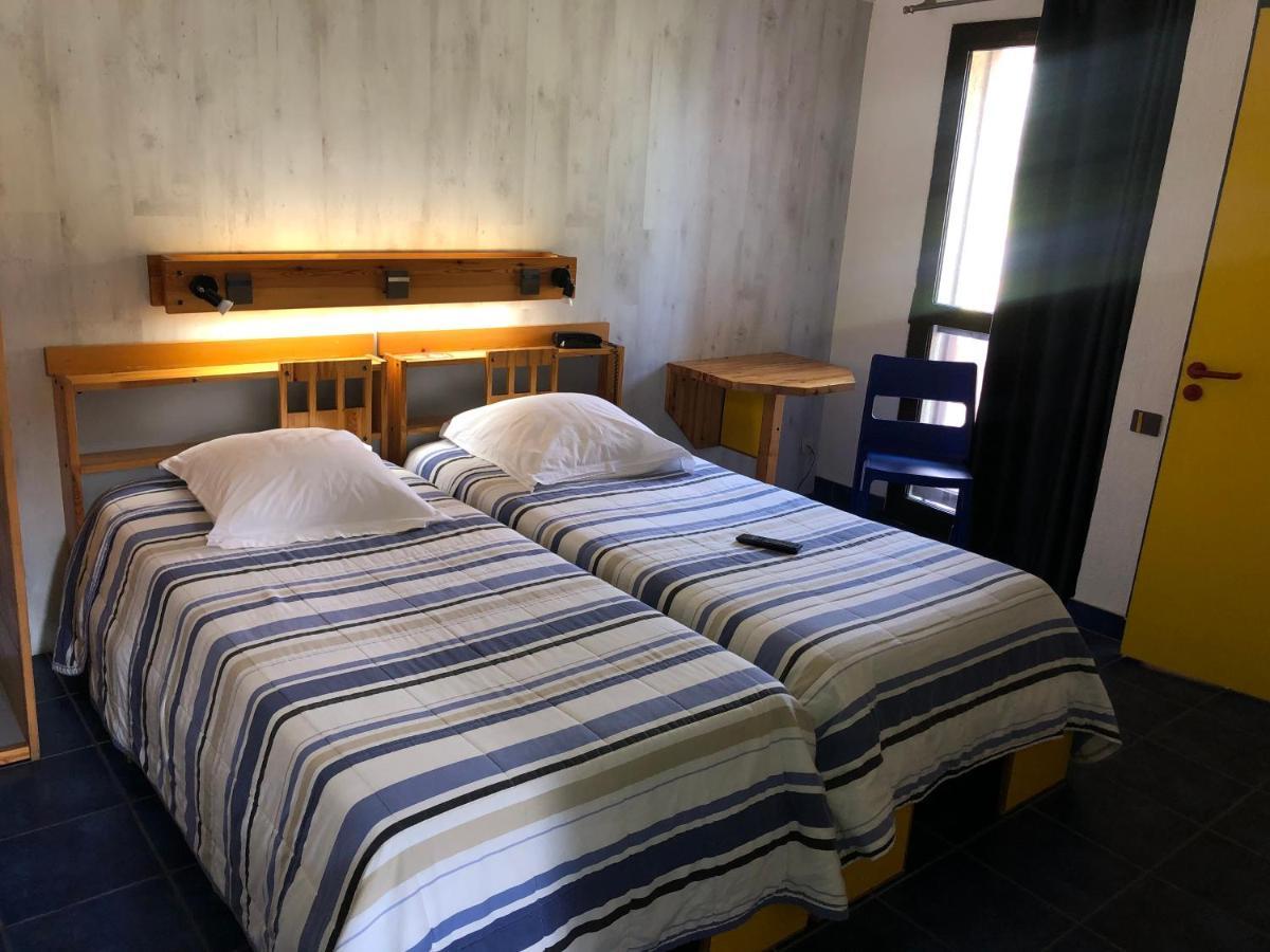 Le Relais D'Etagnac Hotell Eksteriør bilde